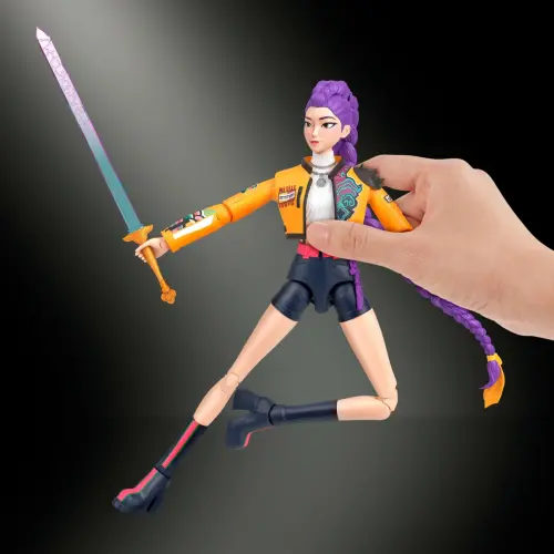 Mattel Netflix KPop Demon Hunters HUNTR/X Rumi with Accesories & Swappable Faces & Hands (15 cm) — imagen 4