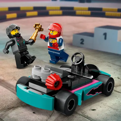 LEGO City 60400 Go-Karts and Race Drivers 99 Pcs — imagen 7