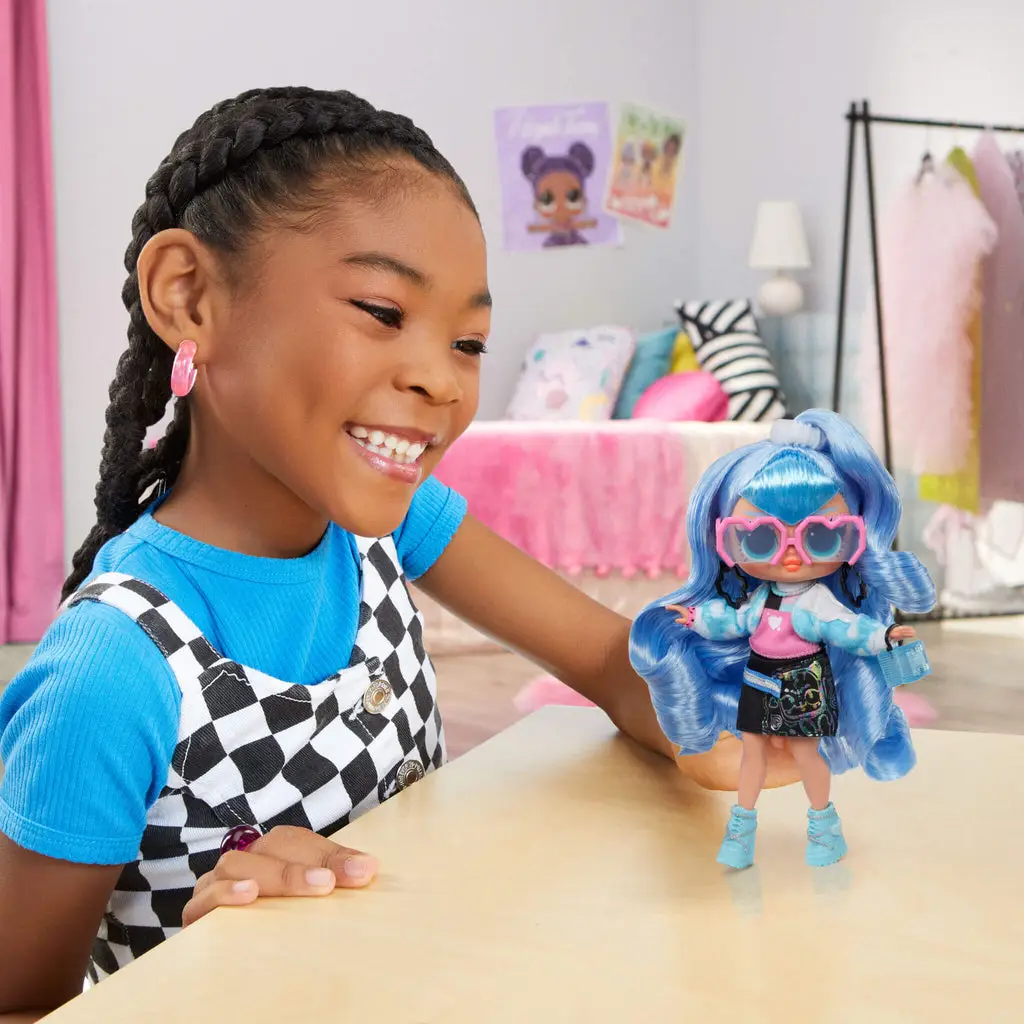 MGA Entertainment L.O.L. Surprise! Tweens Ellie Fly 10+ Surprises's photo #5