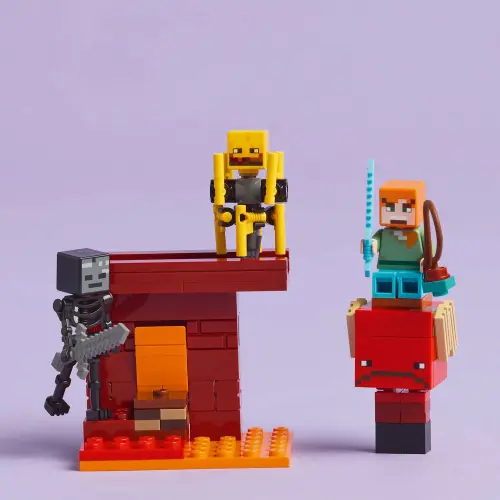 LEGO Minecraft 21266 The Nether Lava Battle 99 Pcs — imagen 10