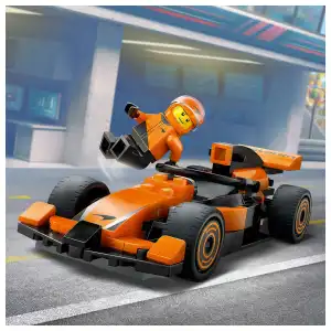 LEGO City 60422 F1 Driver with McLaren Race Car 86 Pcs miniatura 7