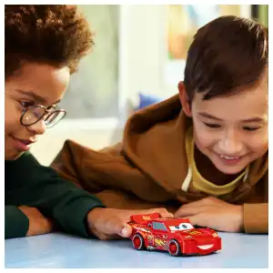 LEGO Speed Champions 77255 Lightning McQueen 270 Pcs miniatura 9